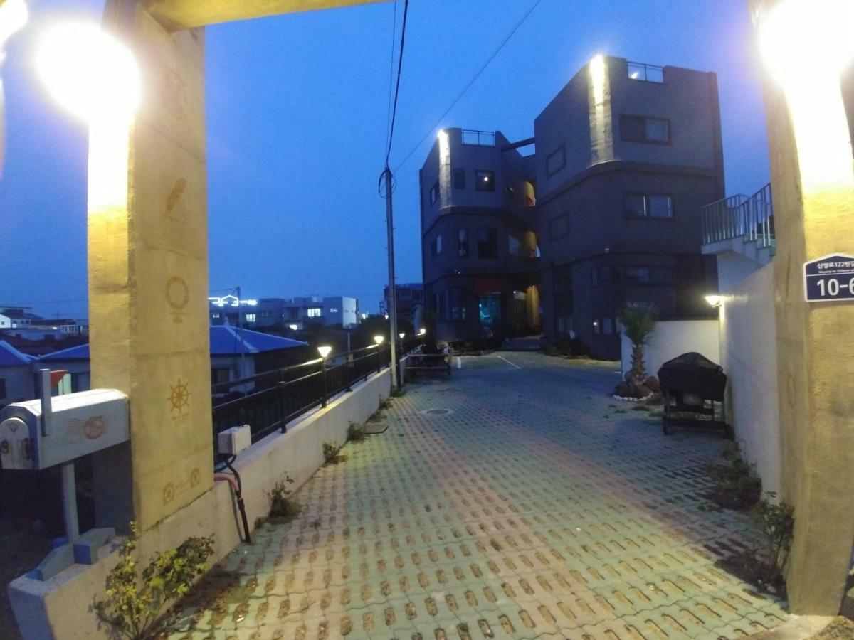 La Masion Benie Villa Seogwipo Exterior photo